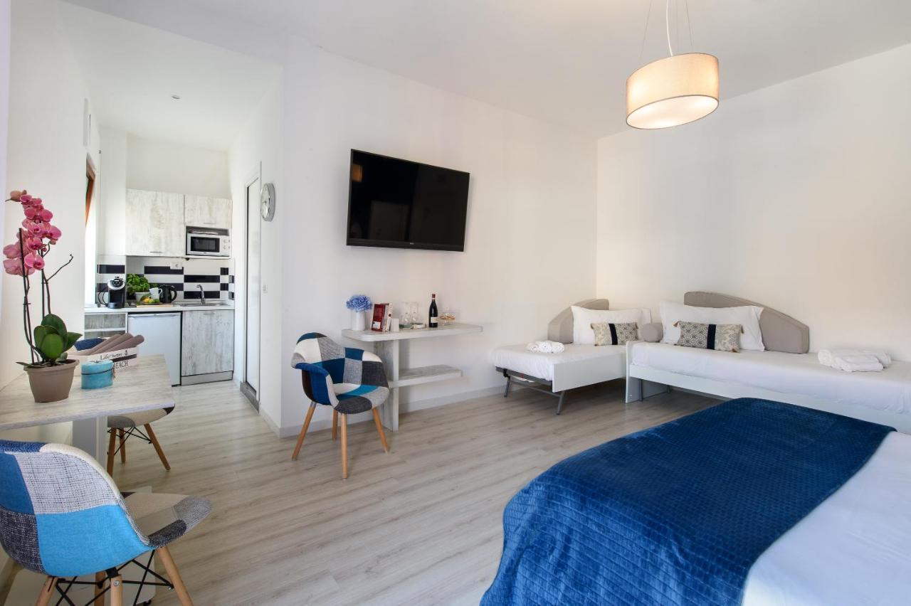 Les Suites Des Tout Le Monde Sorrento Exterior photo